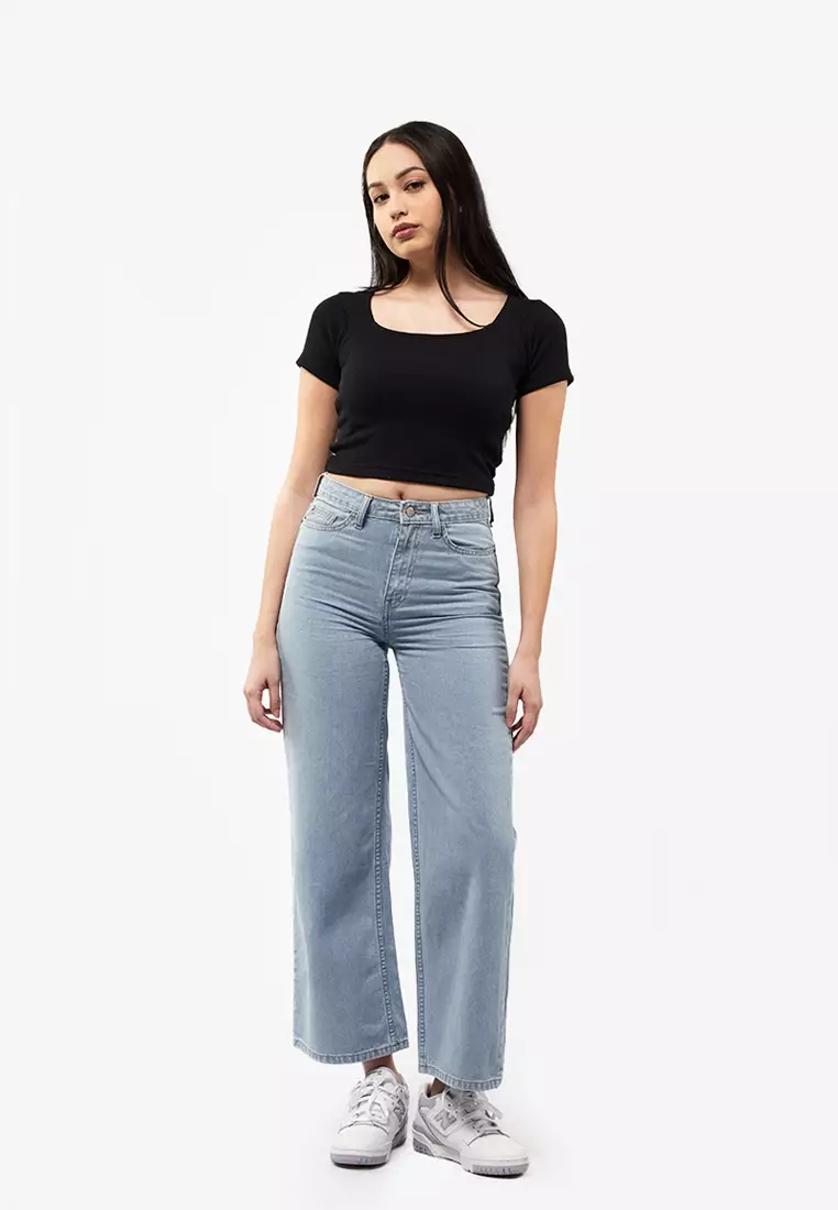 Basic Wide Leg Jeans