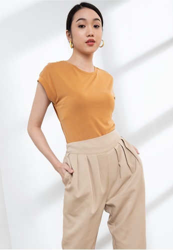 Origin by Zalora yellow Oversized T-Shirt made from Tencel 70DCAAA6A17250GS_1