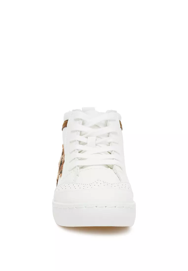 Star High Ankle Sneakers in White