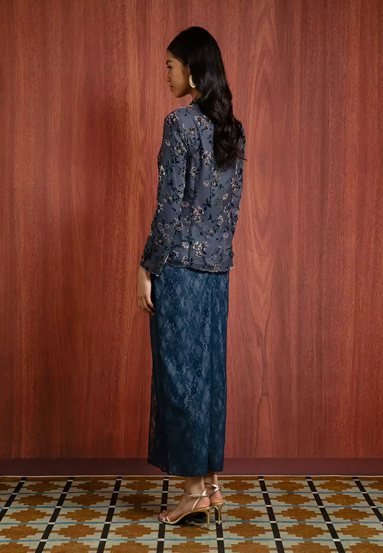 ELENA VELVET KEBAYA SET