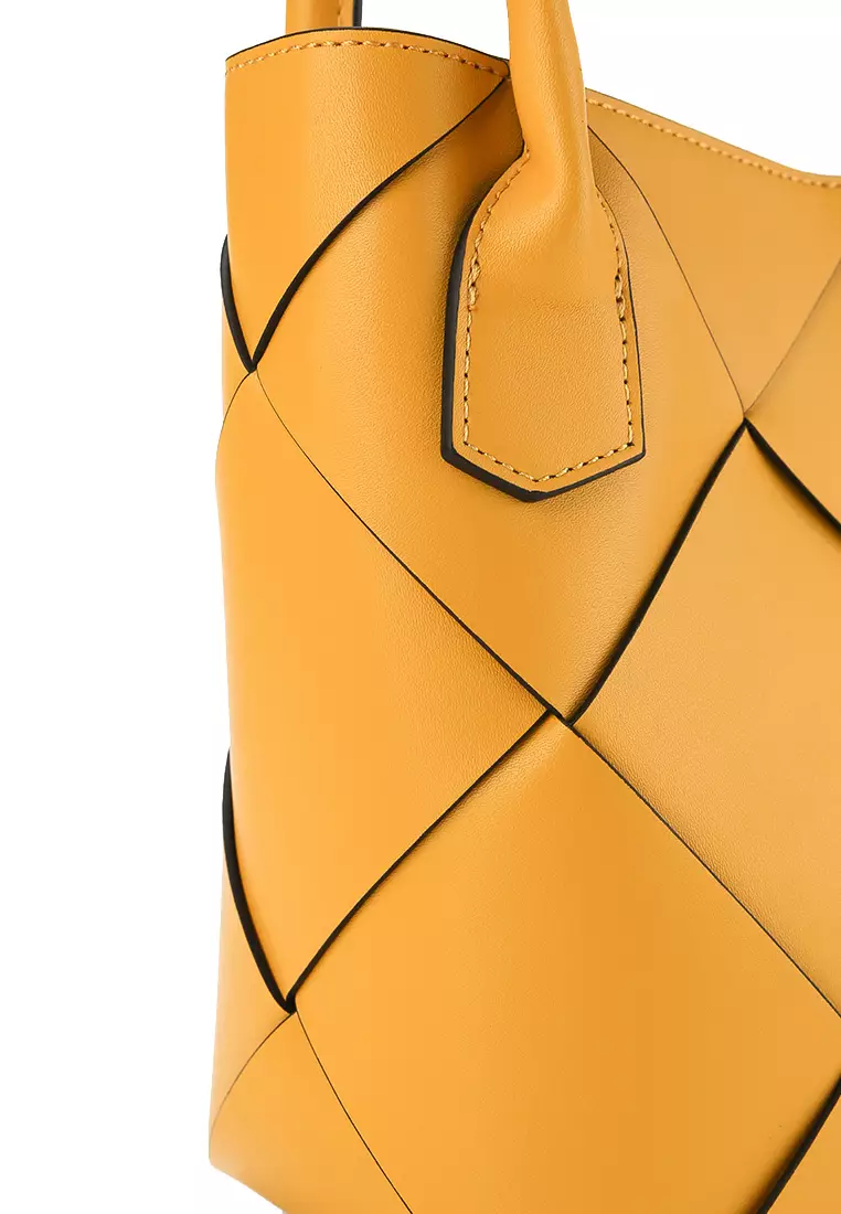 Charlotte Bucket Bag