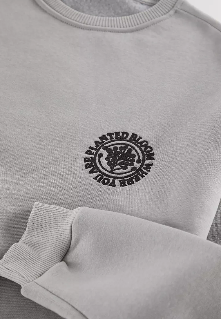 Grey Oversize/Wide Cut Floral Embroidered Fleece Inside Cotton Sweatshirt Tmnaw24Sw00012