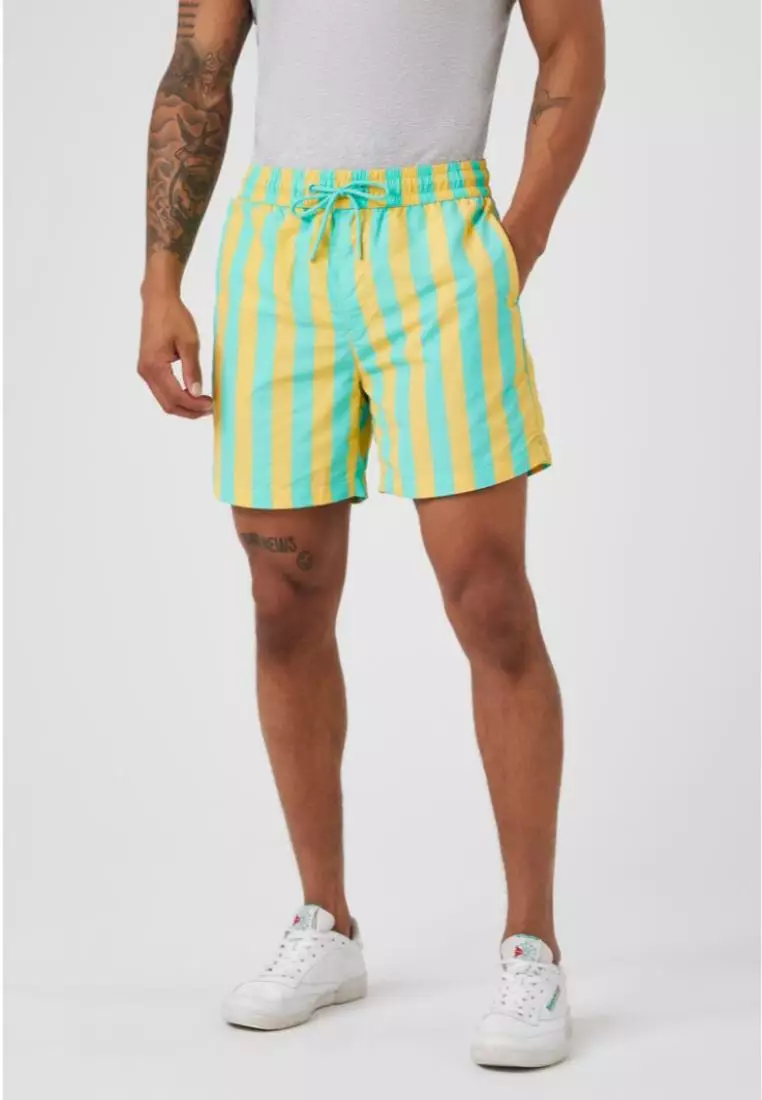 Forever 21 swim trunks store