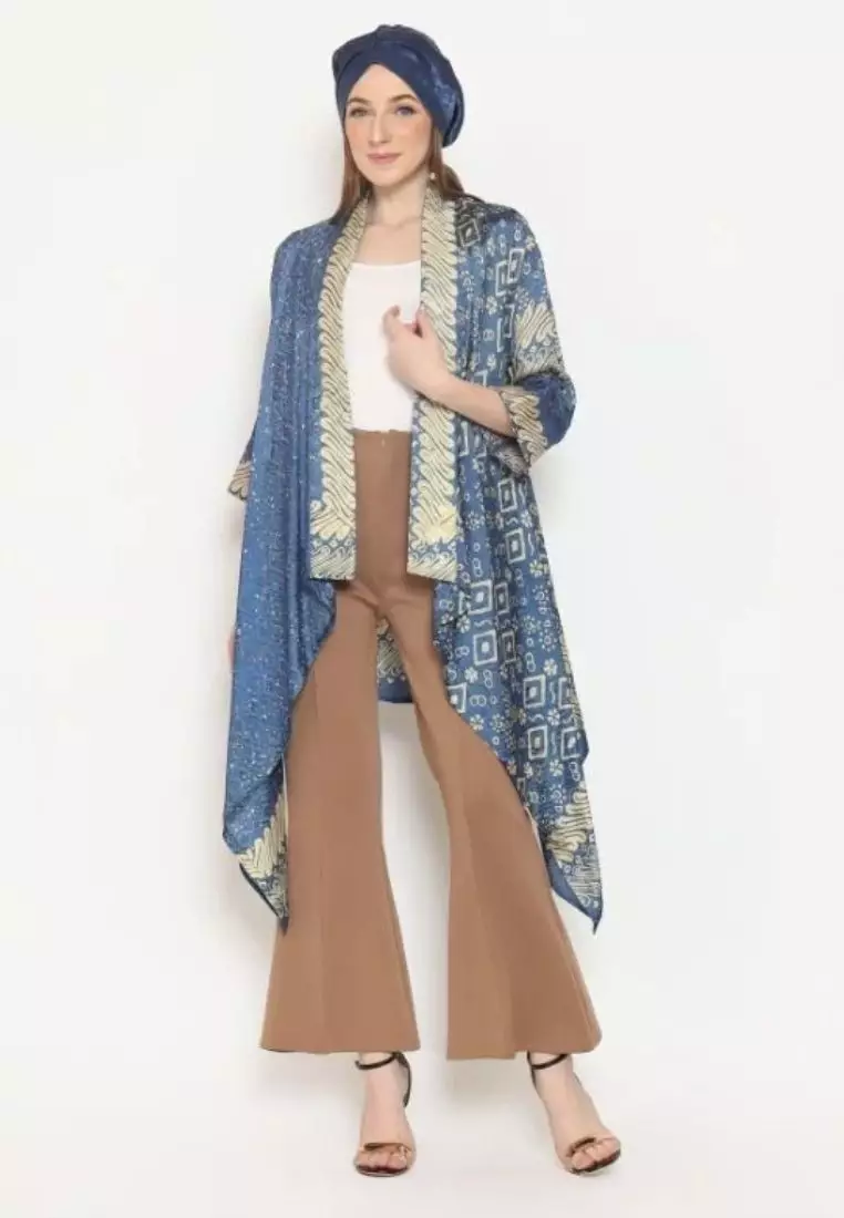 Rinjanie Batik - Bolero Ayam - Bolero Asimetris Biru - Outer Batik Modern - Outer Batik Wanita - Outer batik kekinian - Batik Cap Mix - JMWN - BR
