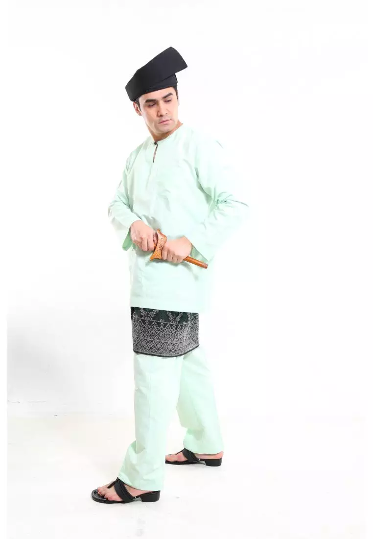Baju Melayu Teluk Belanga