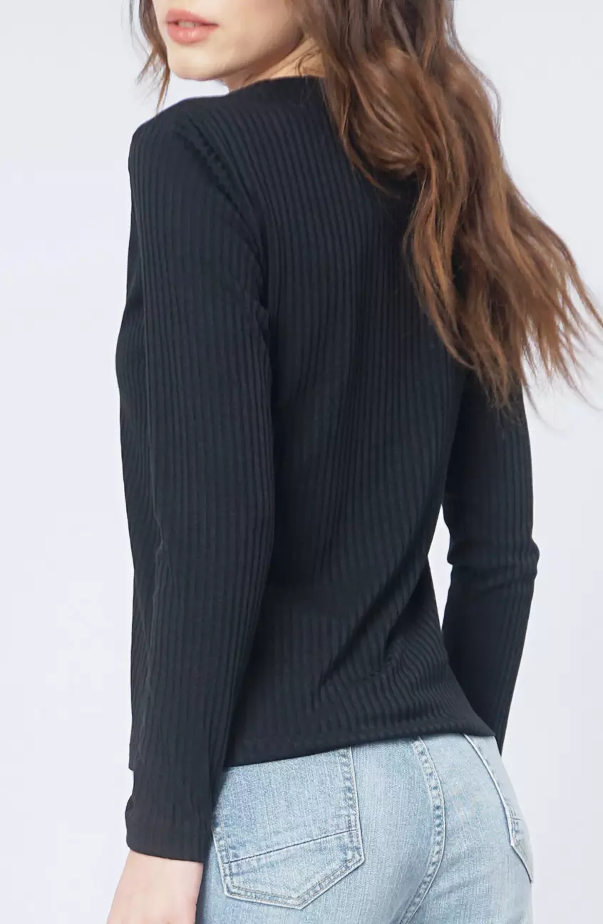 Kaos Wanita Abigail Black