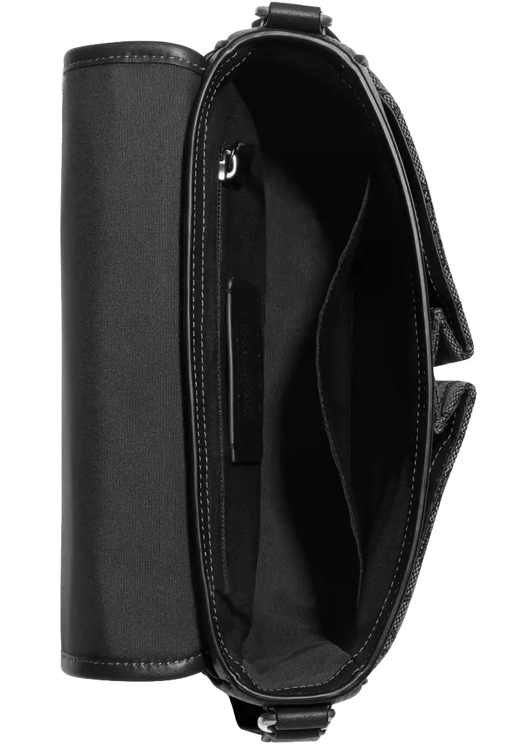 Sprint Map Bag 25 In Signature Jacquard in Charcoal/ Black CE534