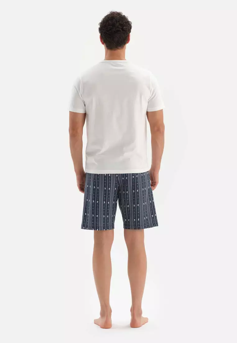 White shorts sale grey shirt