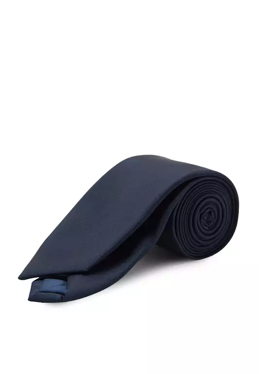 Smooth Micro-Structured Tie