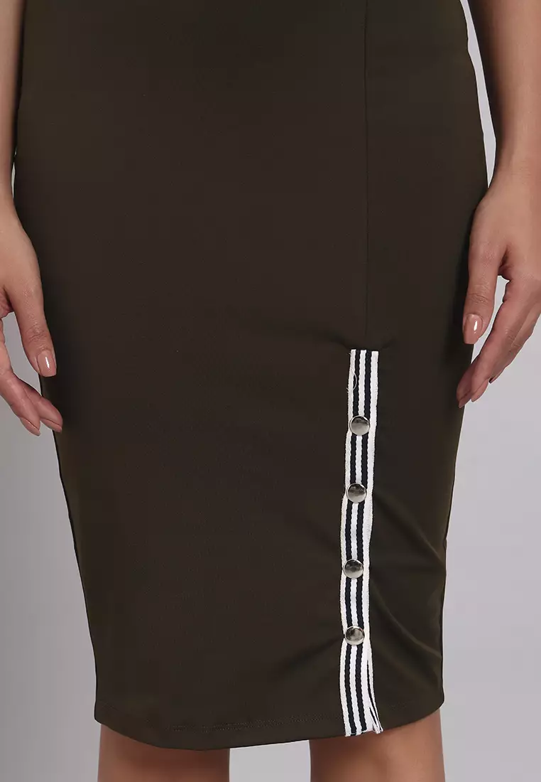 女士运动风工作服橄榄绿半身裙