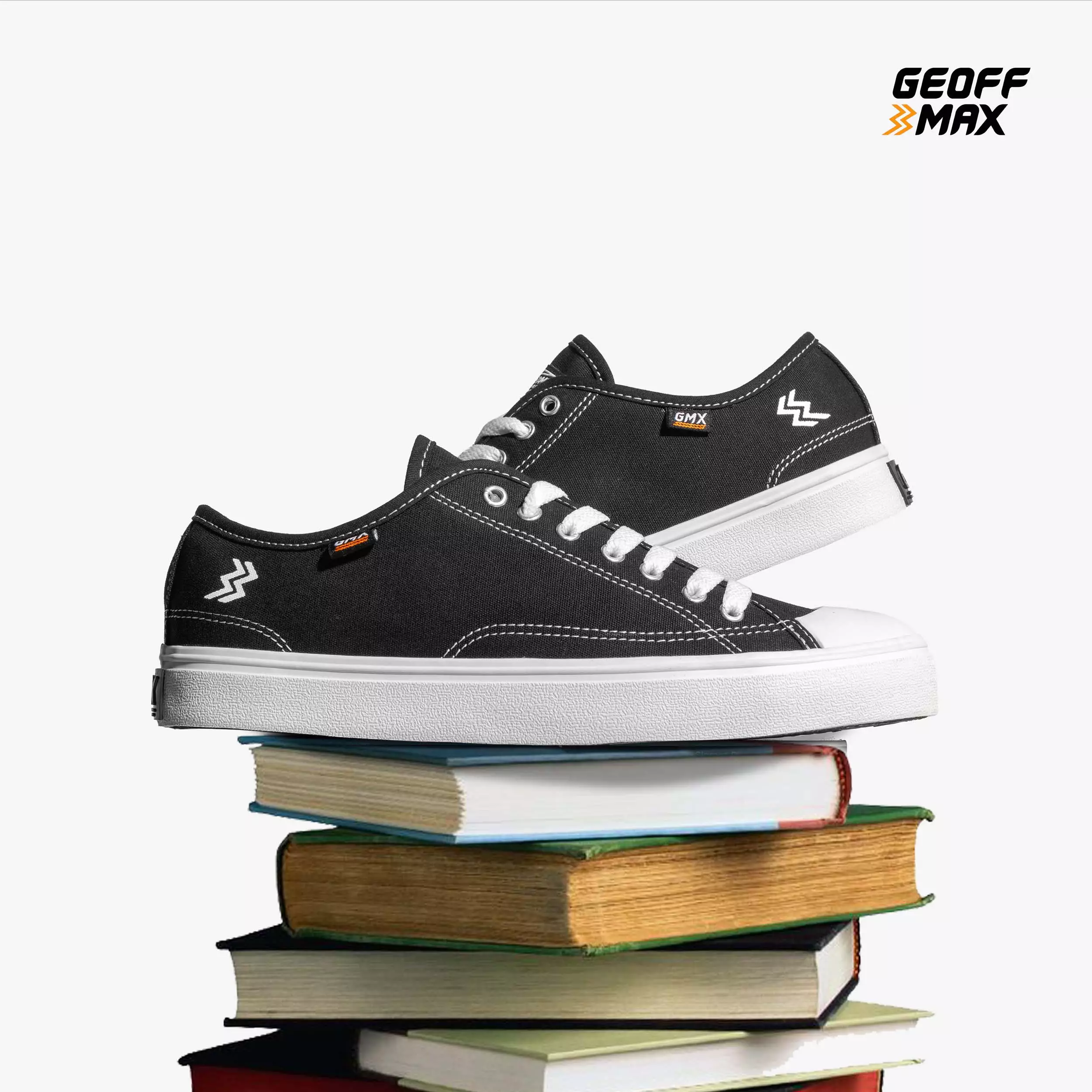 harga sepatu geoff max footwear