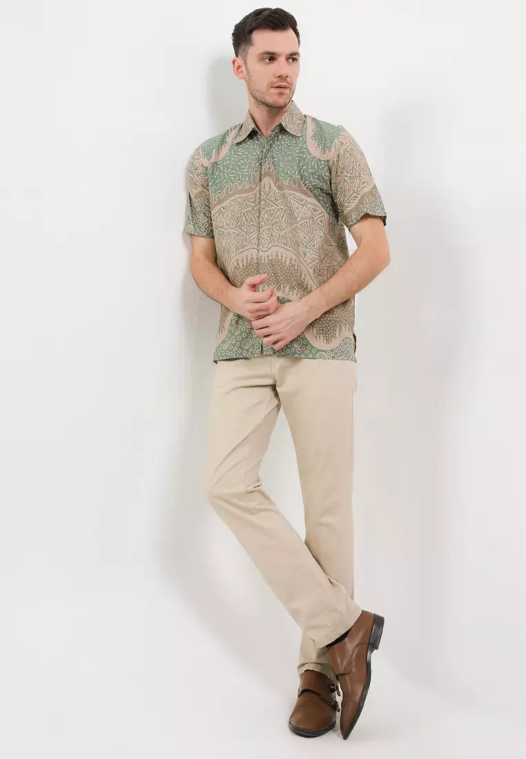 Piramid Kemeja Batik Premium Pria Casual Modern Lengan Pendek