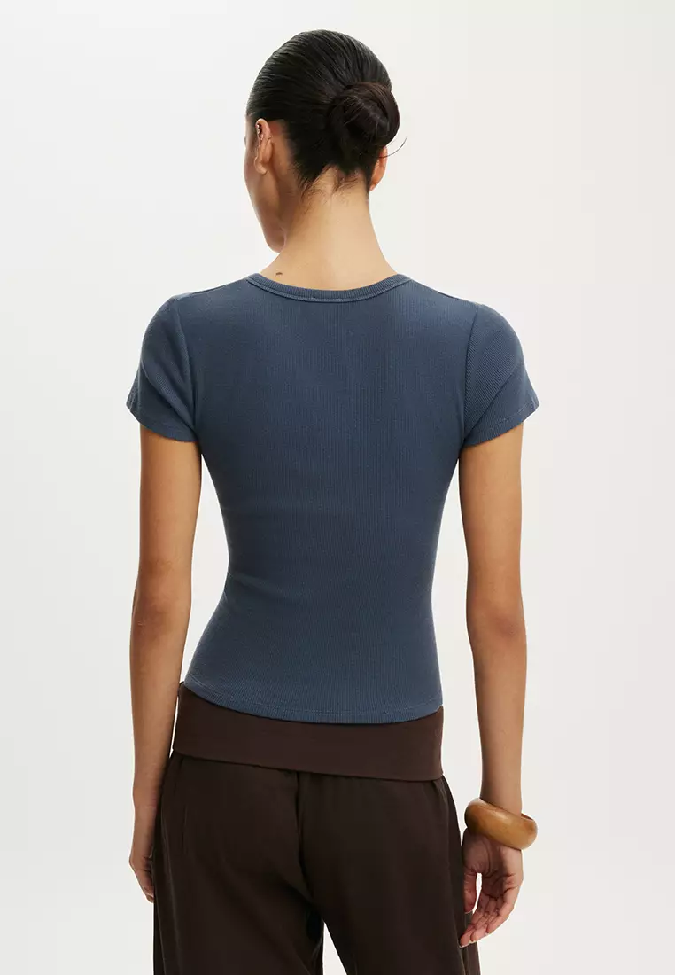 Blake Short Sleeves Henley Top