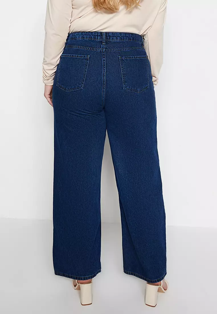Plus Size High Waist Wide-Cut Jeans