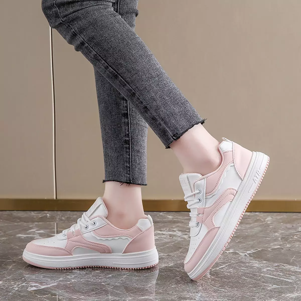 Sepatu Wanita Outdoor Sneakers Cewek Daily Sport SS103