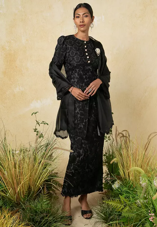 Ayunda Kebaya Labuh Modern Set