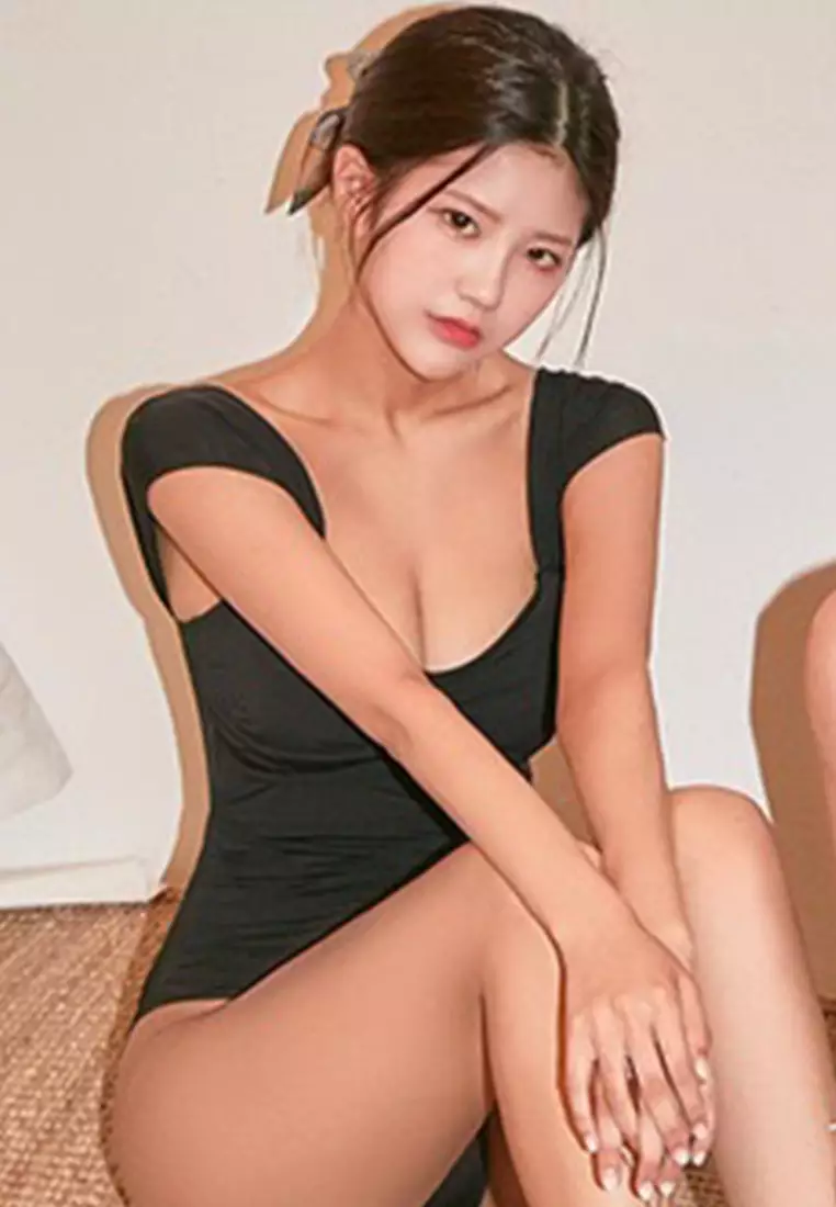 Pure Color Girl Conservative One-Piece Swimsuit A21071413BK