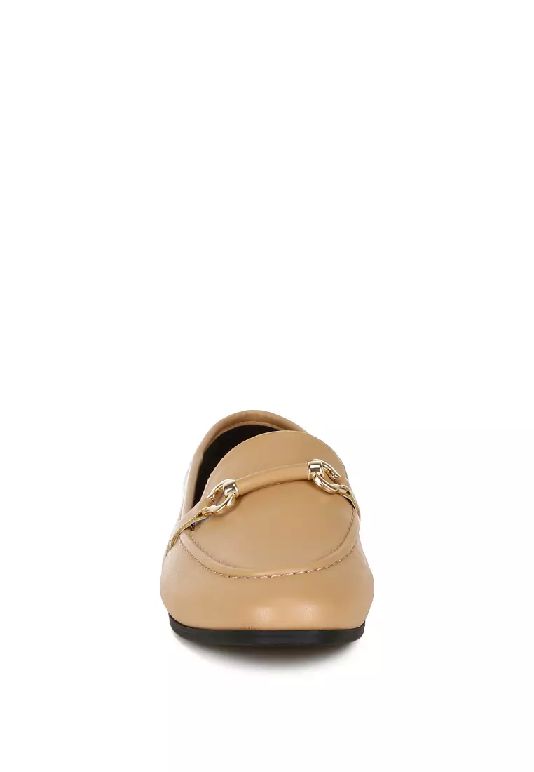 Horsebit Embellished Loafers in Tan