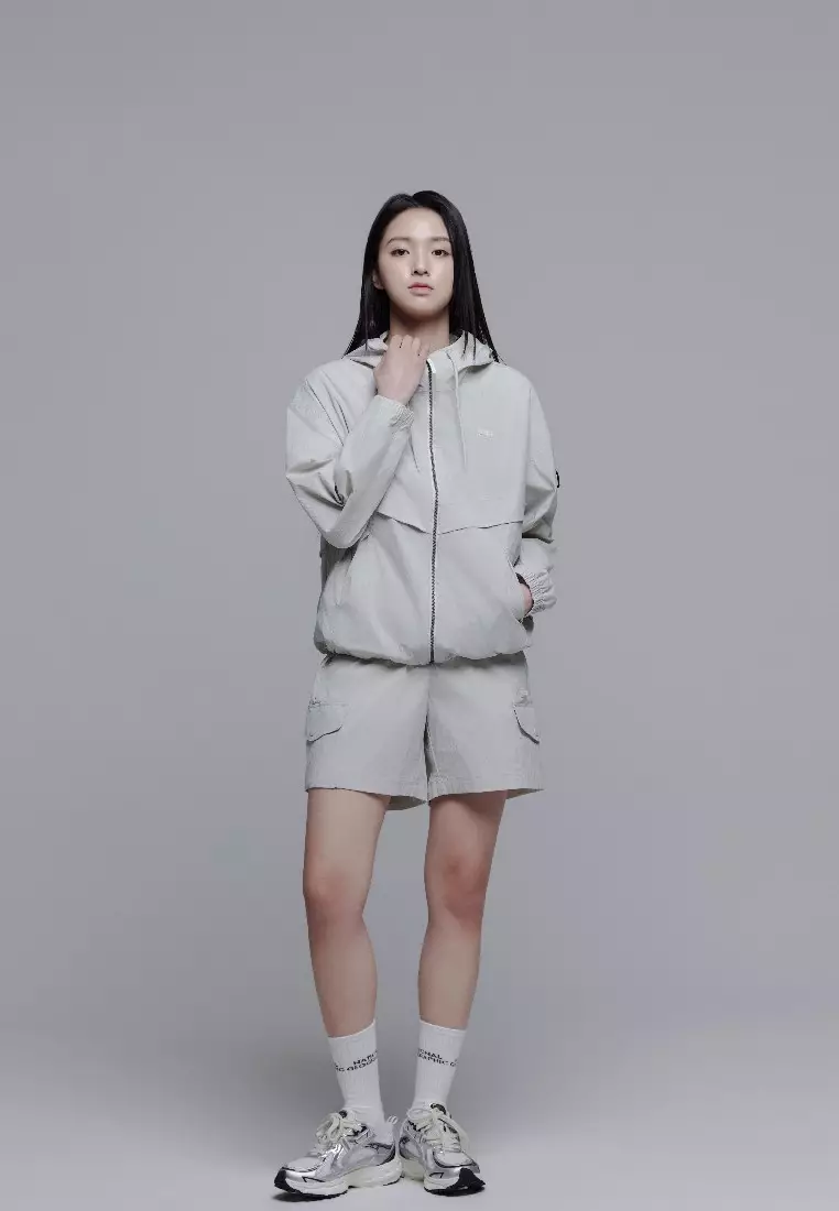 女裝CYGNUS梭織彈性防風外套