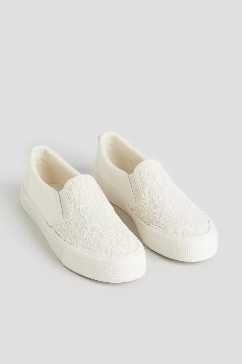 Discount on H&M  shoes - SKU: Slip-on trainers