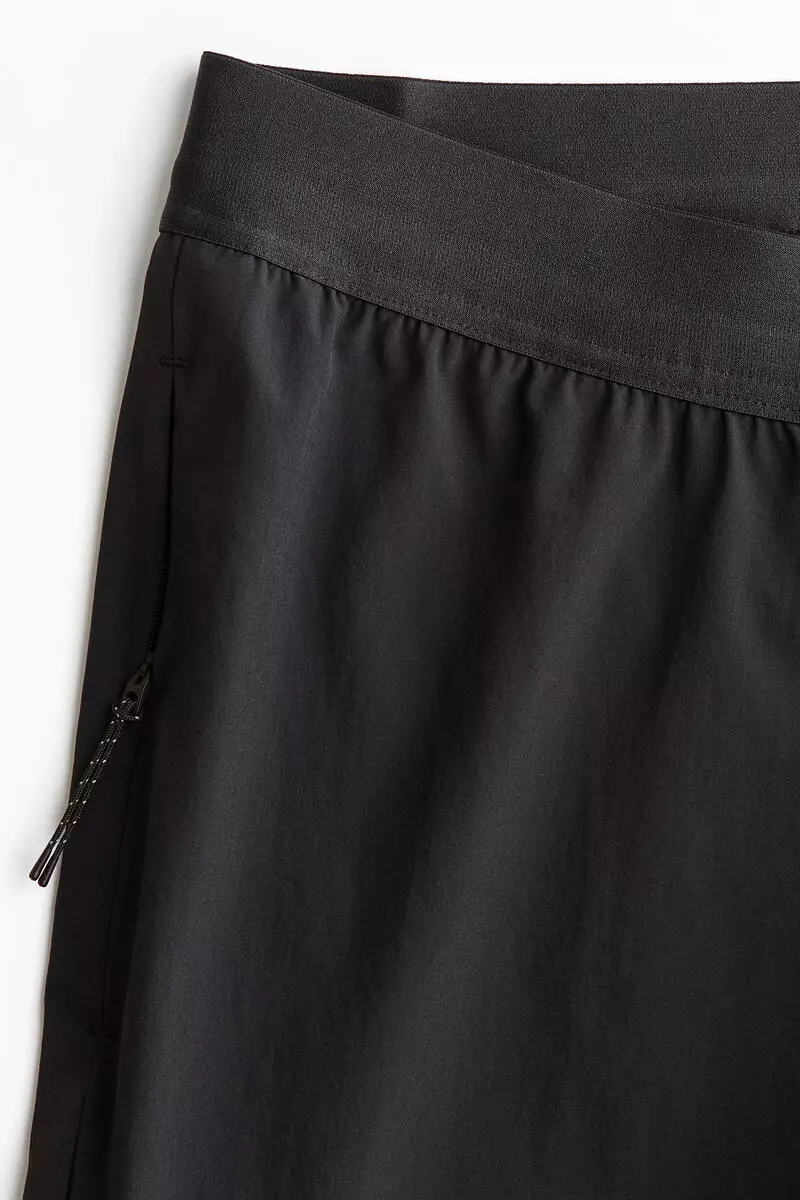 Lightweight water-repellent running trousers