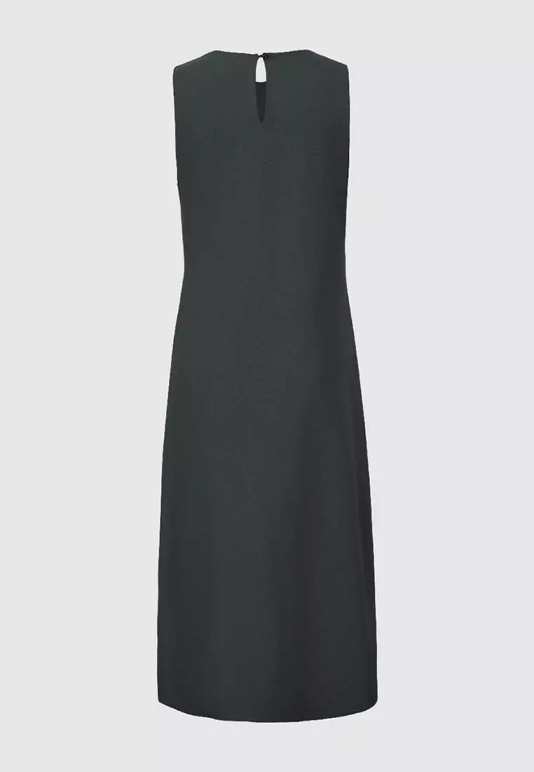 ワンピース URBAN REVIVO SLEEVELESS STRAIGHT DRESS Buy URBAN REVIVO Sleeveless Crew Neck Straight Dress 2025