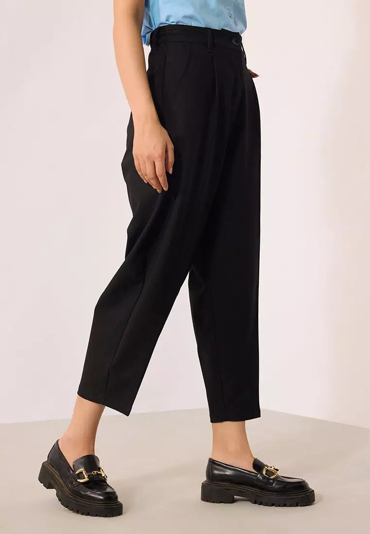 VIRGIO Viscose Stretch Black Tapered Pleated Pant