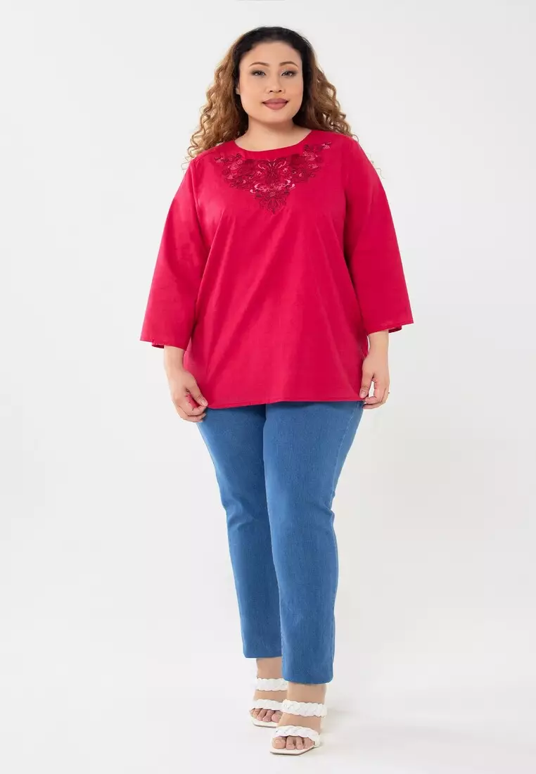 Red tops sales for jeans