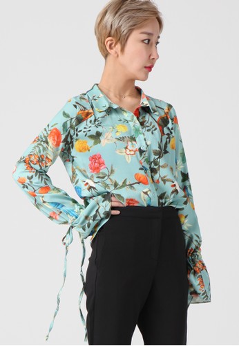 韓流時尚 花卉印花荷葉邊袖襯衫 Fesprit鞋子4100, 服飾, 襯衫