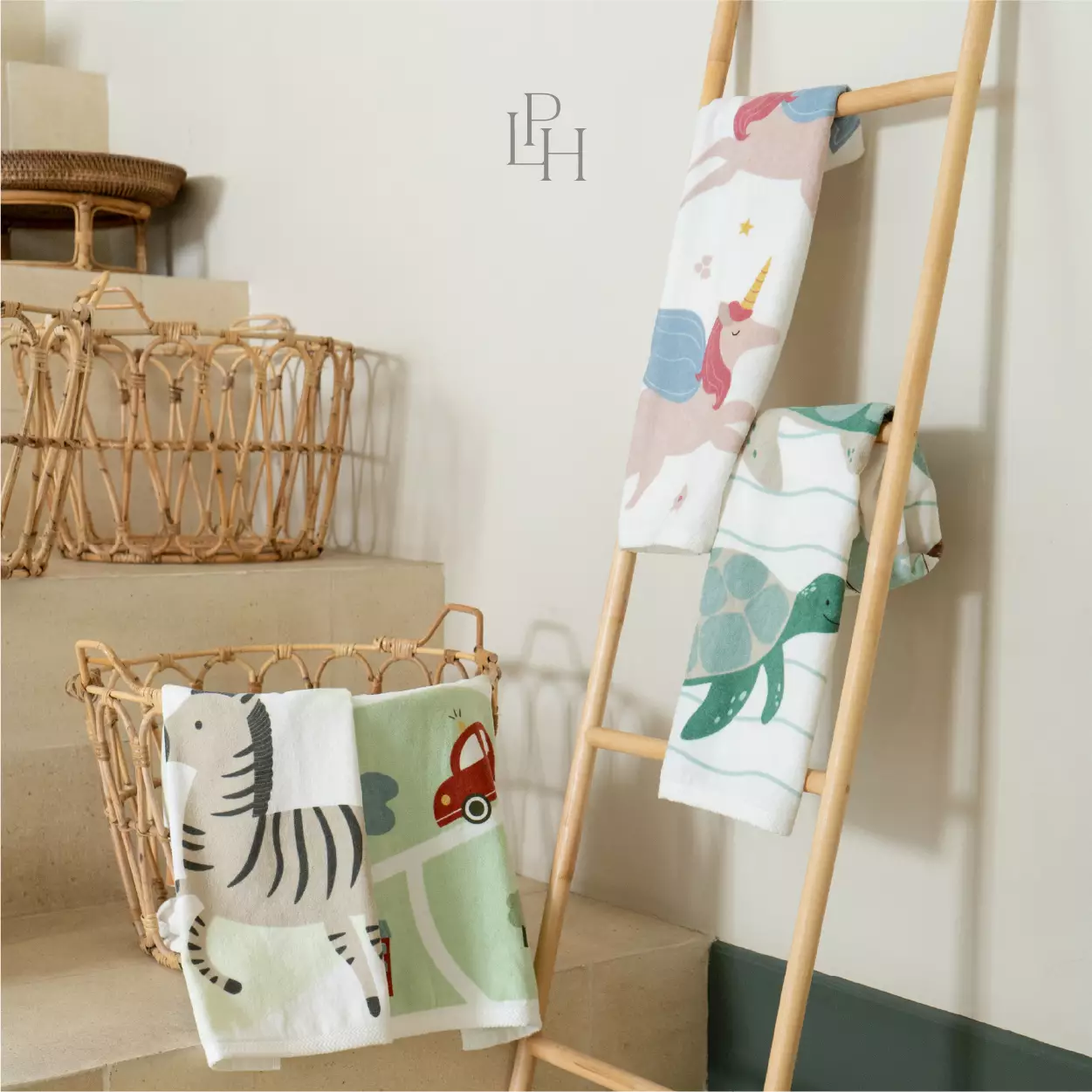 Little Palmerhaus - Little Terry Towel 44.0 (Handuk Bayi & Anak) Busy Street