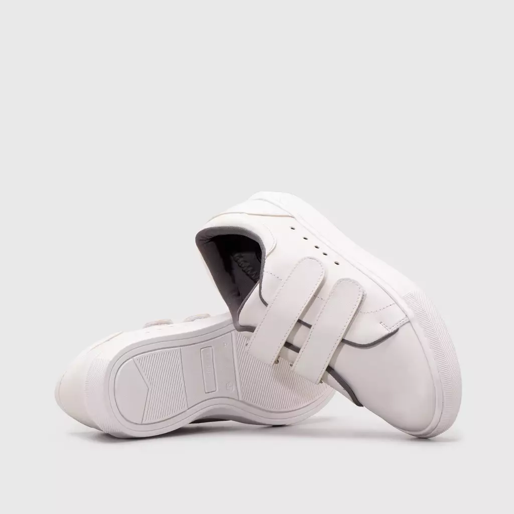 Iwala Sneakers White