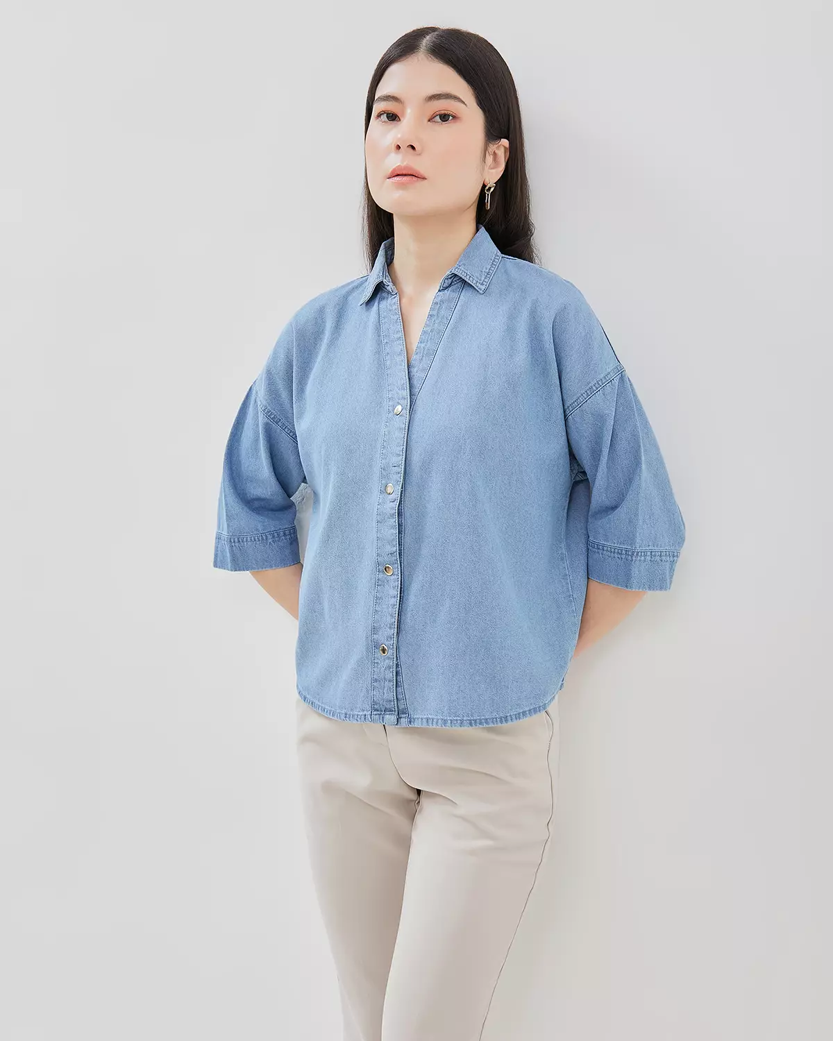 WOMEN'S BLUE DENIM V-NECK SHIRT