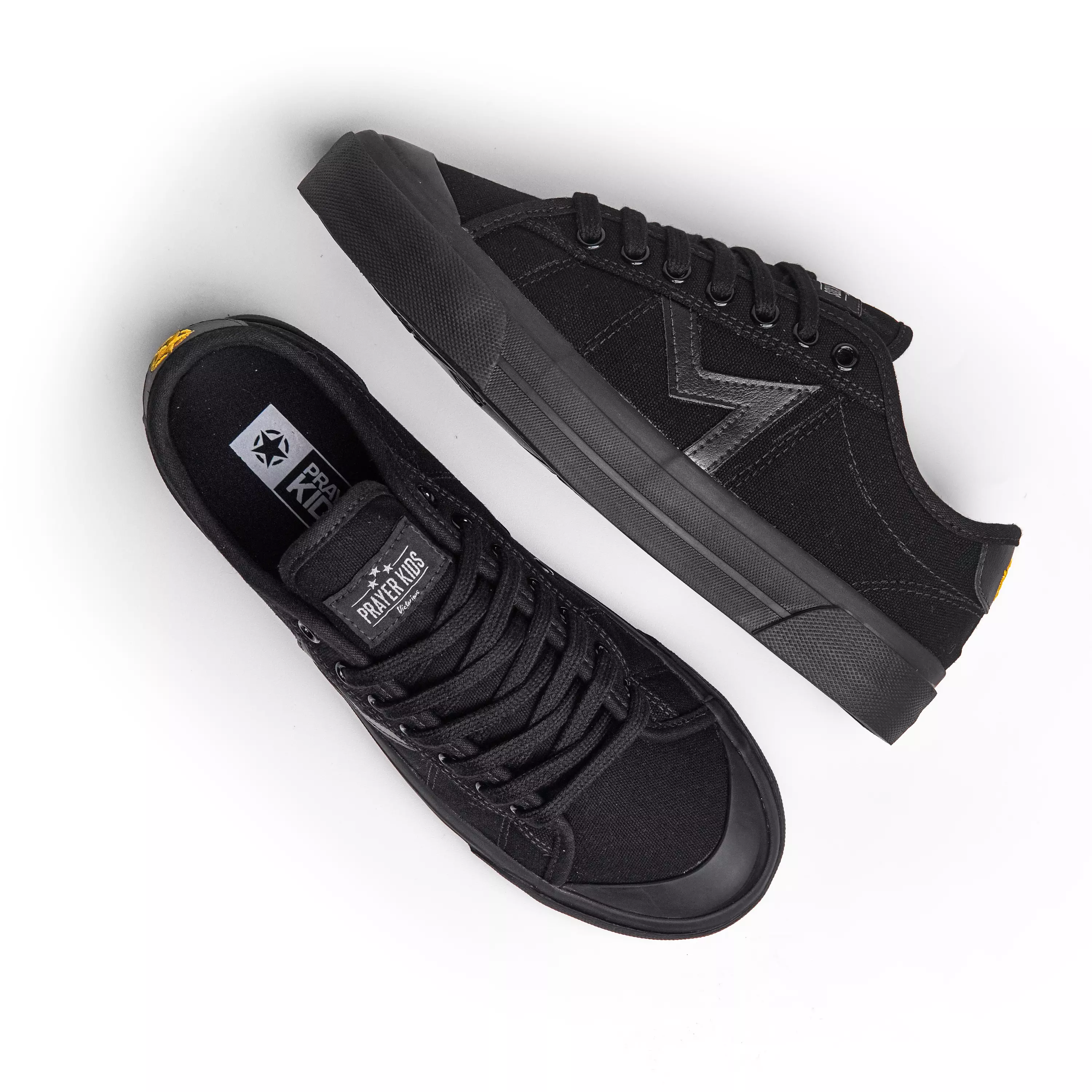 Prayer kids Kecot 02 OX All Black - Sepatu Sneakers Pria Wanita - Unisex