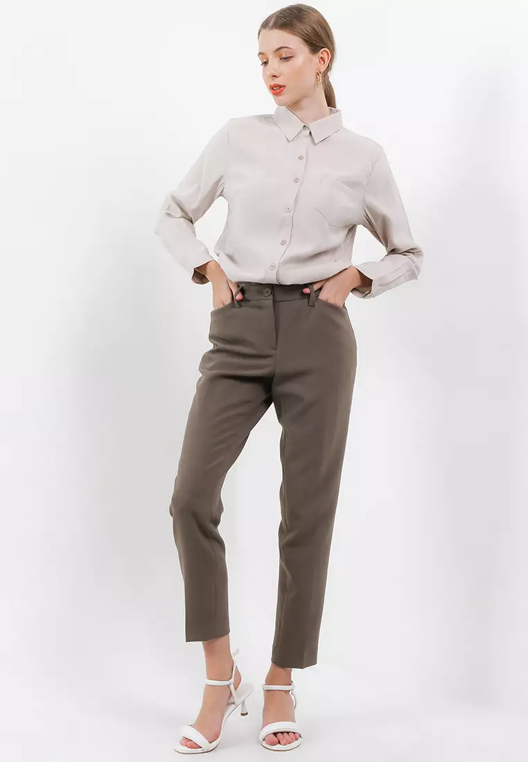 Femme Kemeja Slim Fit