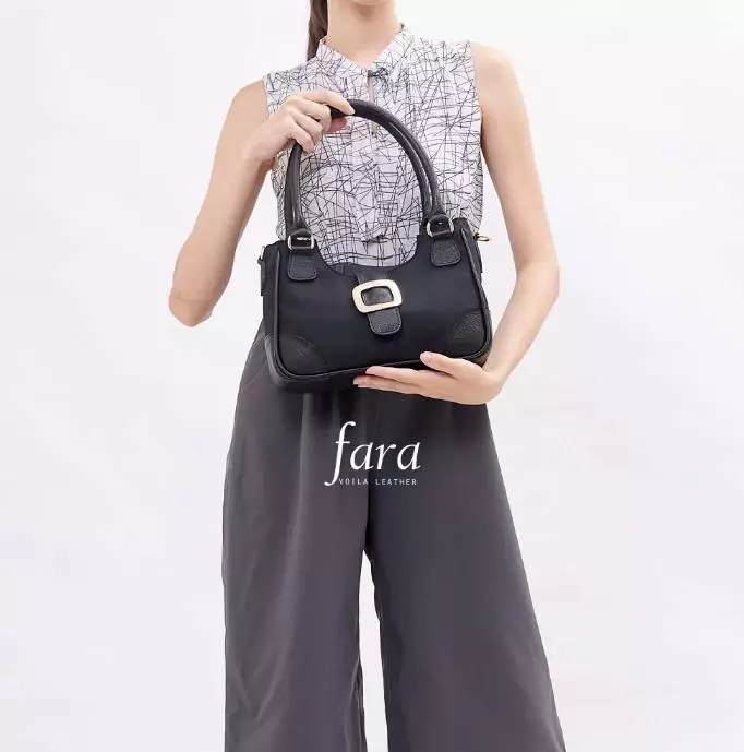 Medium Tote & Sling Nylon Kombinasi Kulit Asli Voila Fara Black