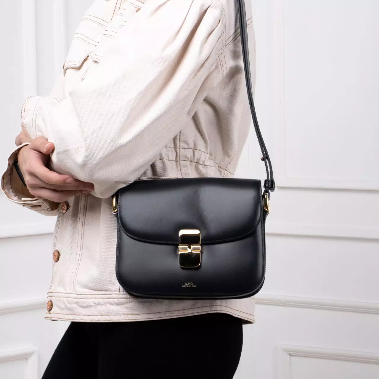 Grace Small Shoulder Bag Black