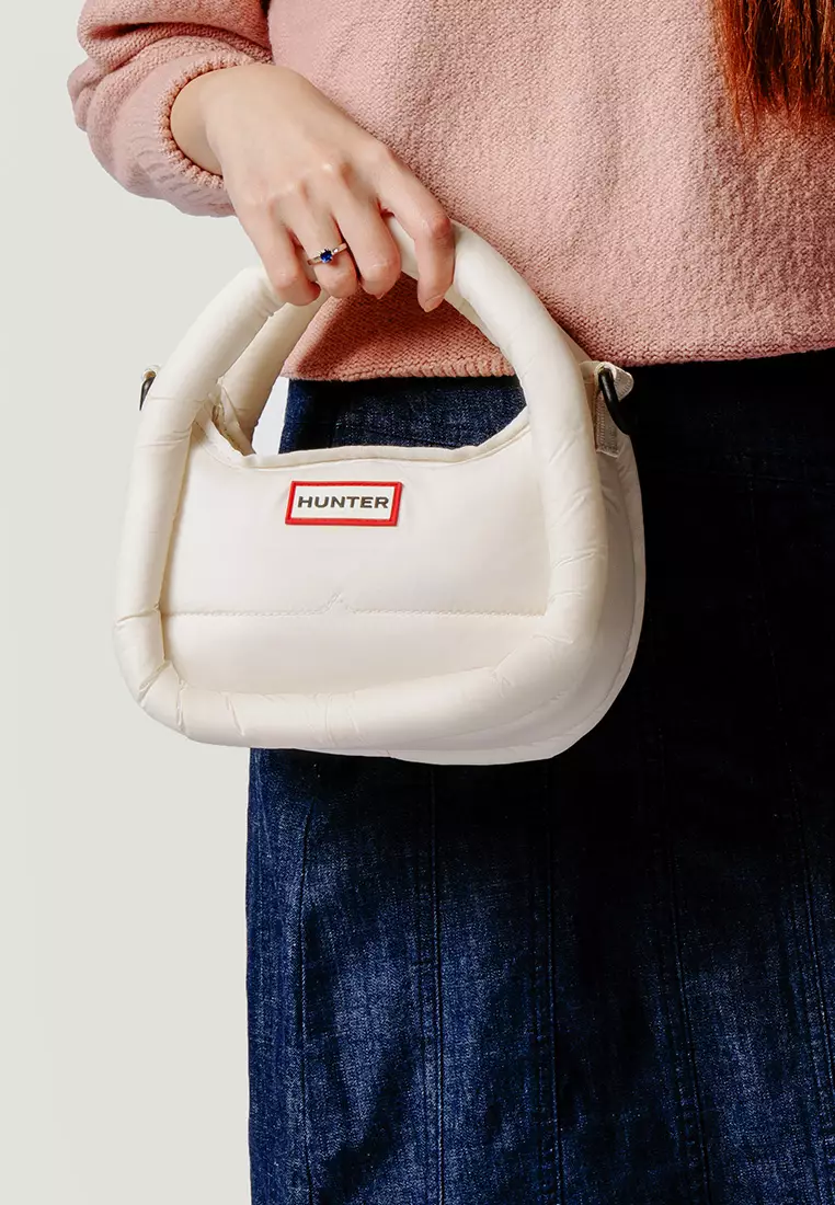 ショルダーバッグ・ポシェット HUNTER UNISEX Framed Puffer Large Hobo Bag White Willow UBX3 HUNT☆Framed Puffer Midi Hobo - White Willow (HUNTER/トート