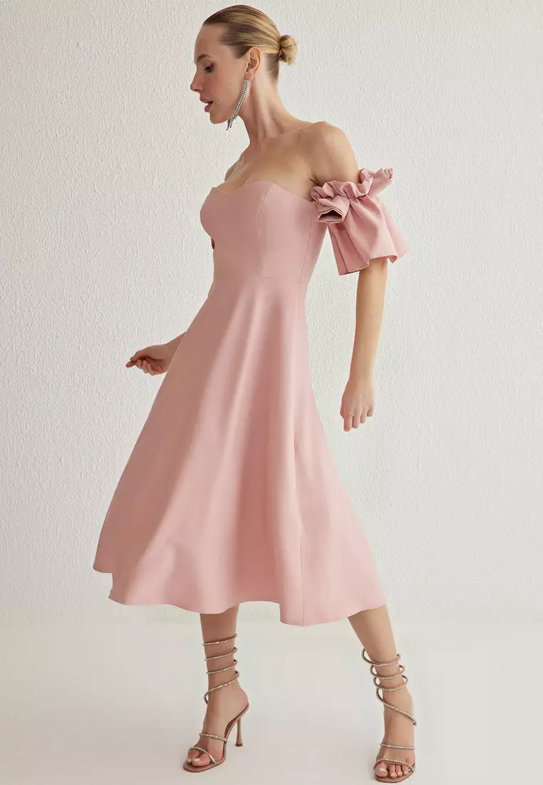 Powder A-Line Rose Detailed Woven Chic Dress