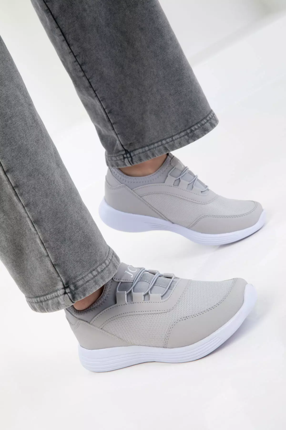 Ice-White Women's Sneaker 20360