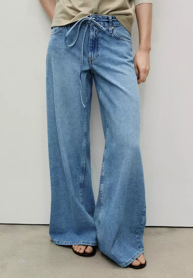 Low Rise Wide Leg Jeans YMI Jeans Women's Essential Low Rise Wide
