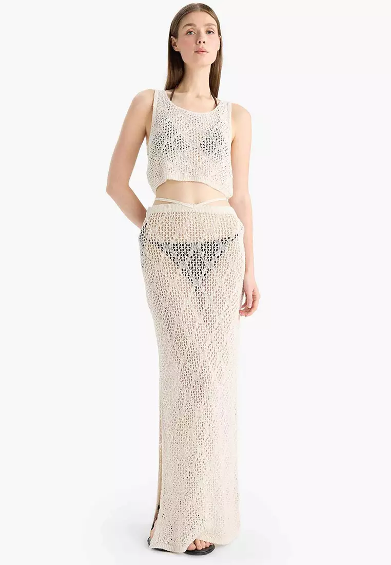 Round Neck Crop Sleeveless Knitwear Beach Top