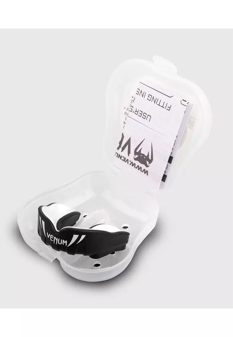 Venum Challenger Kids Mouthguard - Black/White