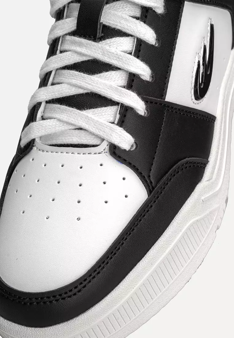 World Balance Urban Sole Big Kid's Lifestyle Classic Shoes