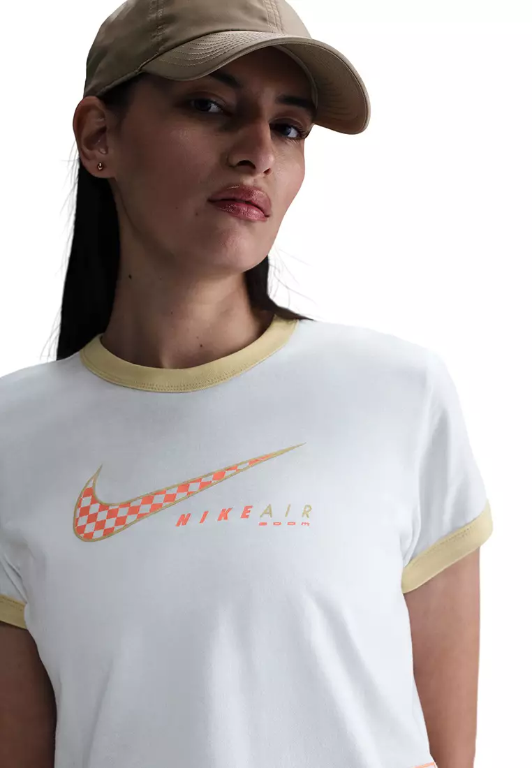 Sportswear Club Short-Sleeves T-Shirt