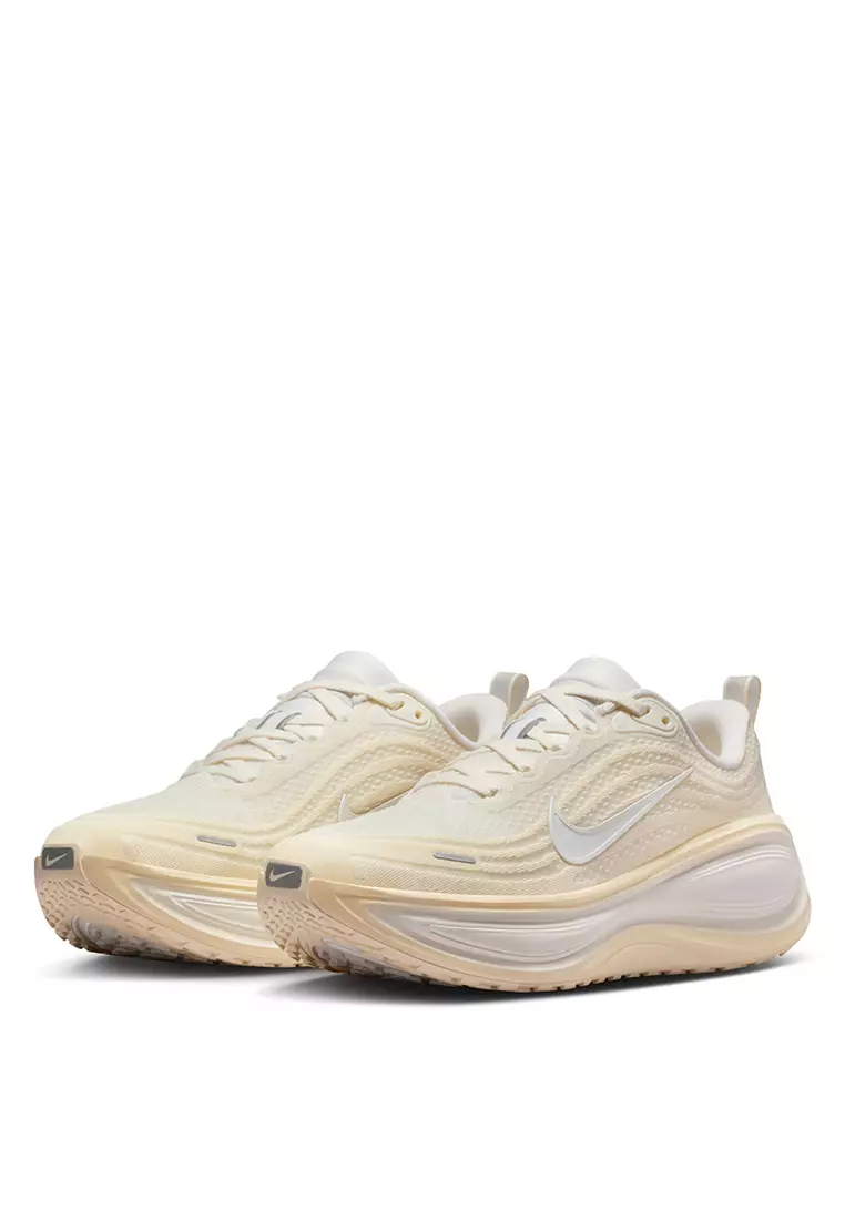 Vomero Plus Road Running Shoes