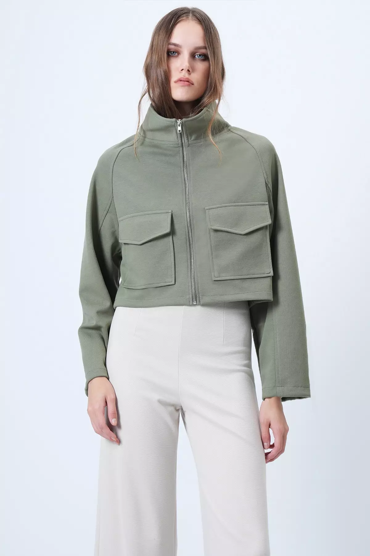 Women'S Khaki Stand Collar Double Pocket Raglan Sleeve Jacket Alc-X14409
