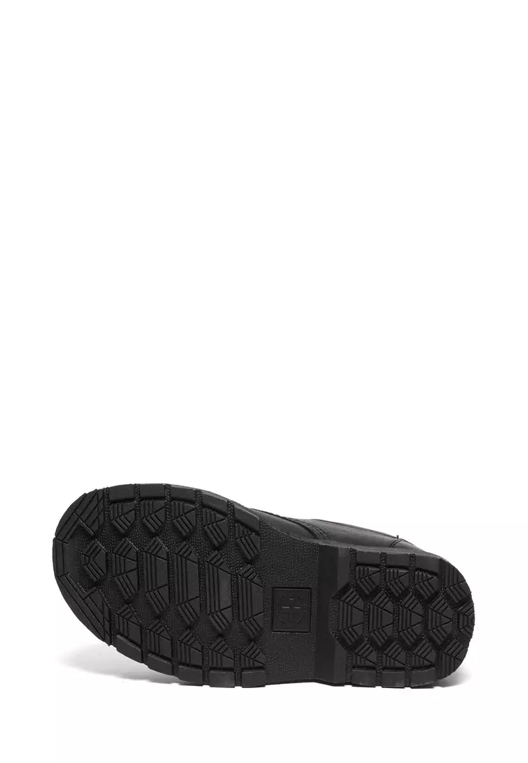 Buy Dr. Martens 8053 WINTERGRIP MONO LEATHER CASUAL SHOES 2024