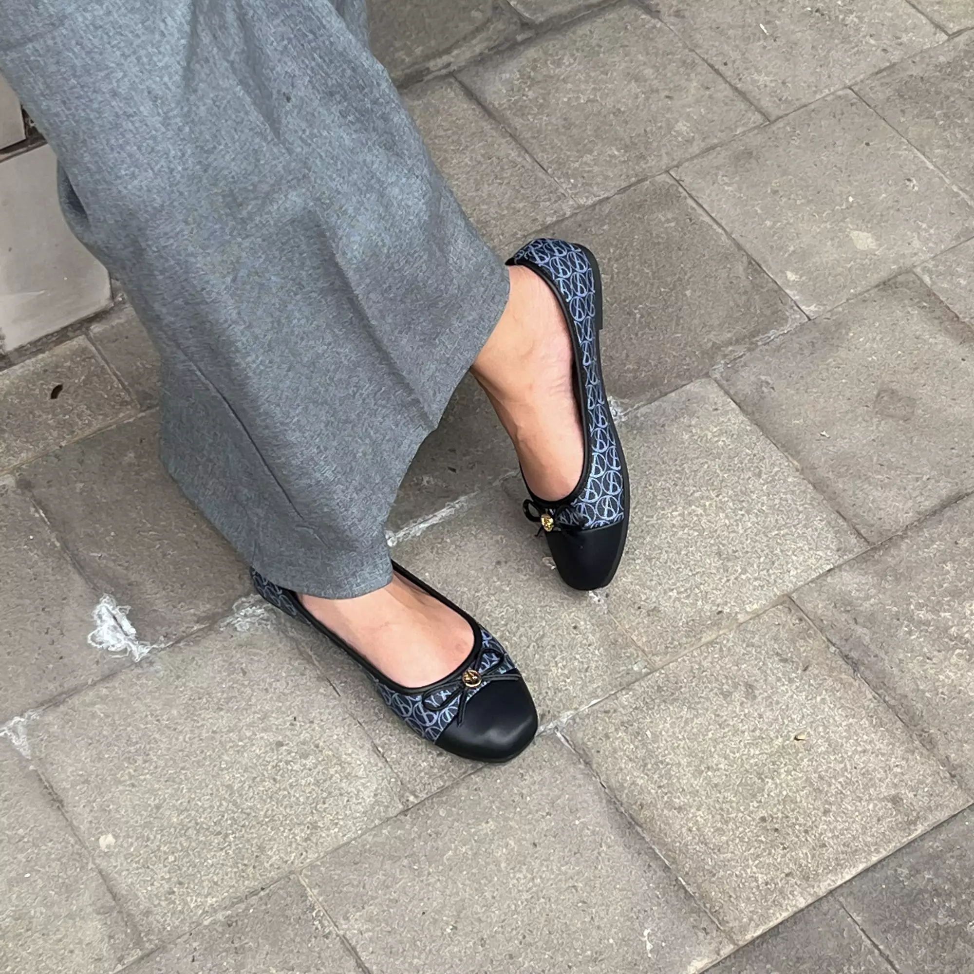 Blow Kylie Urban Classic SAB Flats Shoes Wanita BLWF 0020