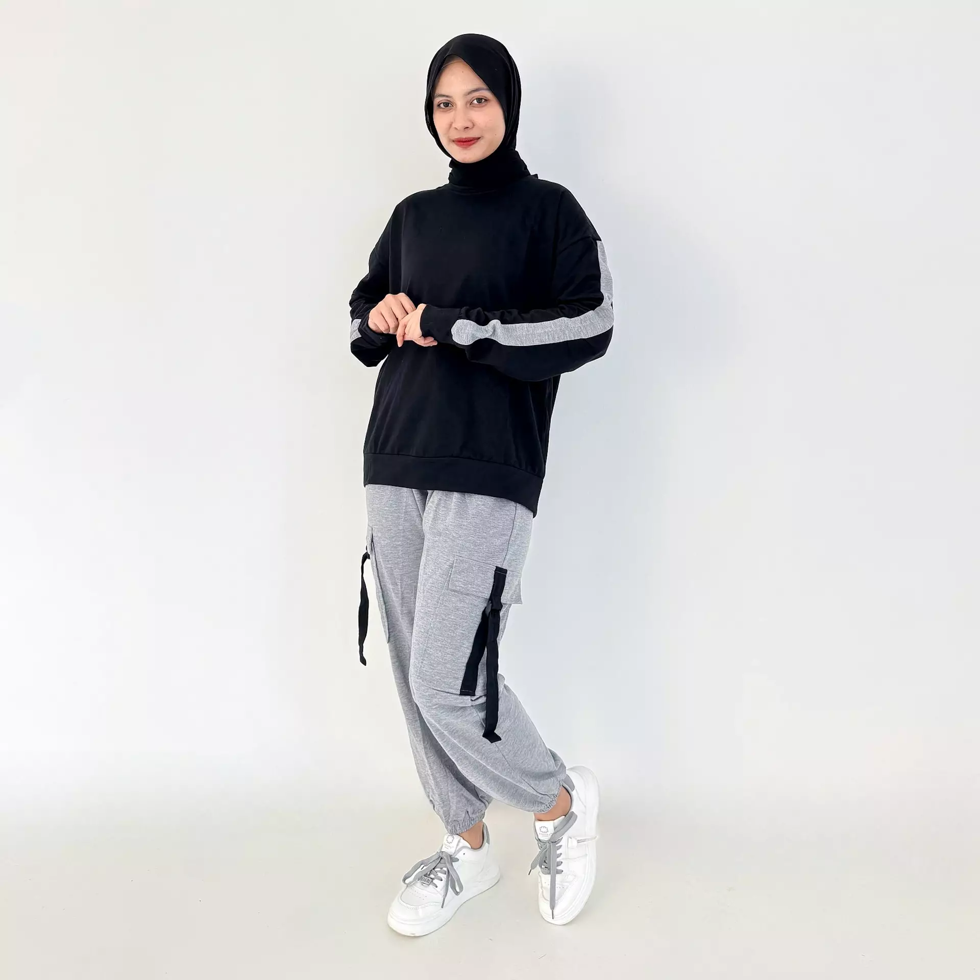 Afina Sporty Set [Black - Grey] Setelan Training Olahraga