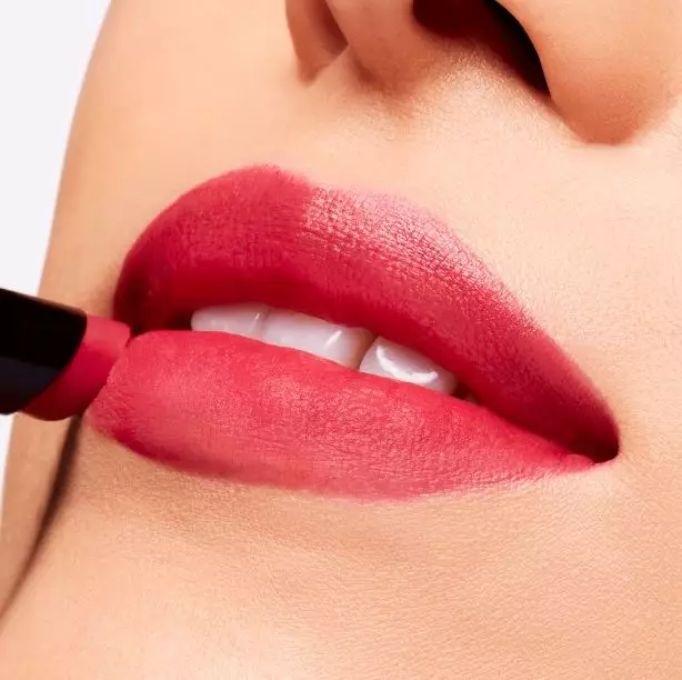 MAC Cosmetics Powder Kiss Velvet Blur Slim Stick Lipstick - Wild Sumac